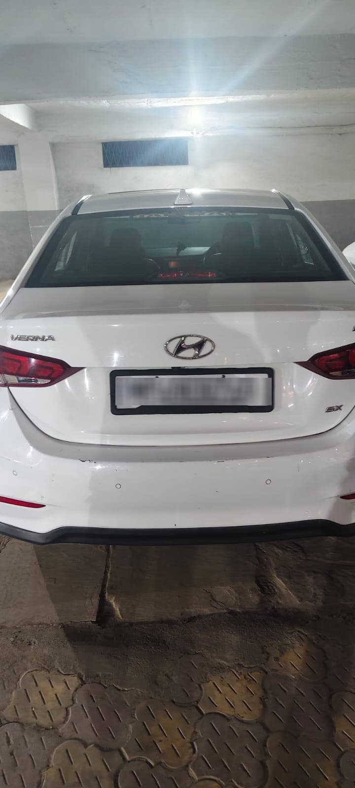 Hyundai VERNA 1.6 CRDI BS4 SX (O) 2017 exterior | Hooter
