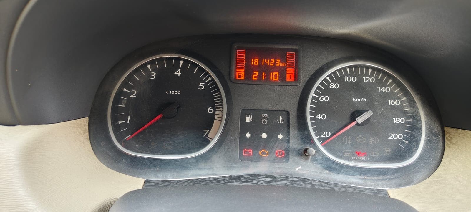 Renault DUSTER DIESEL HP RXL 2014 exterior | Hooter