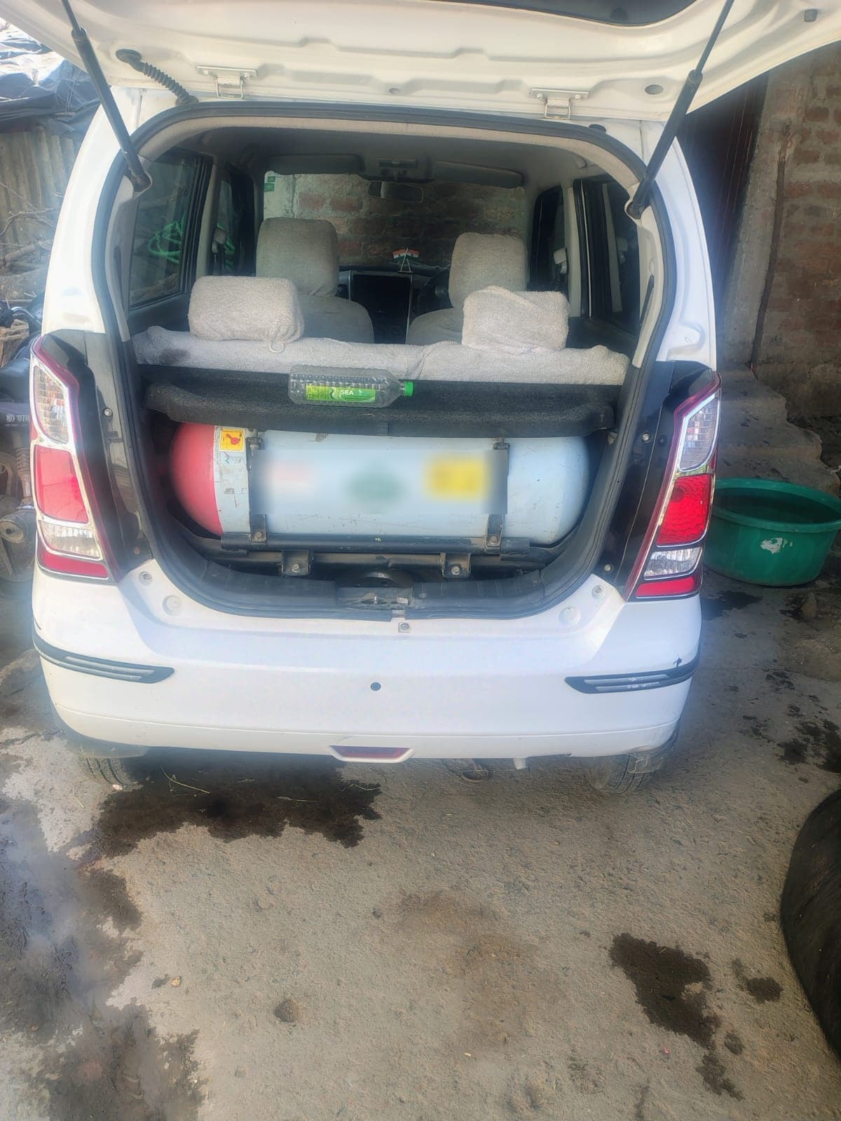 Maruti Suzuki MARUTI WAGON R LXI 2016 exterior | Hooter