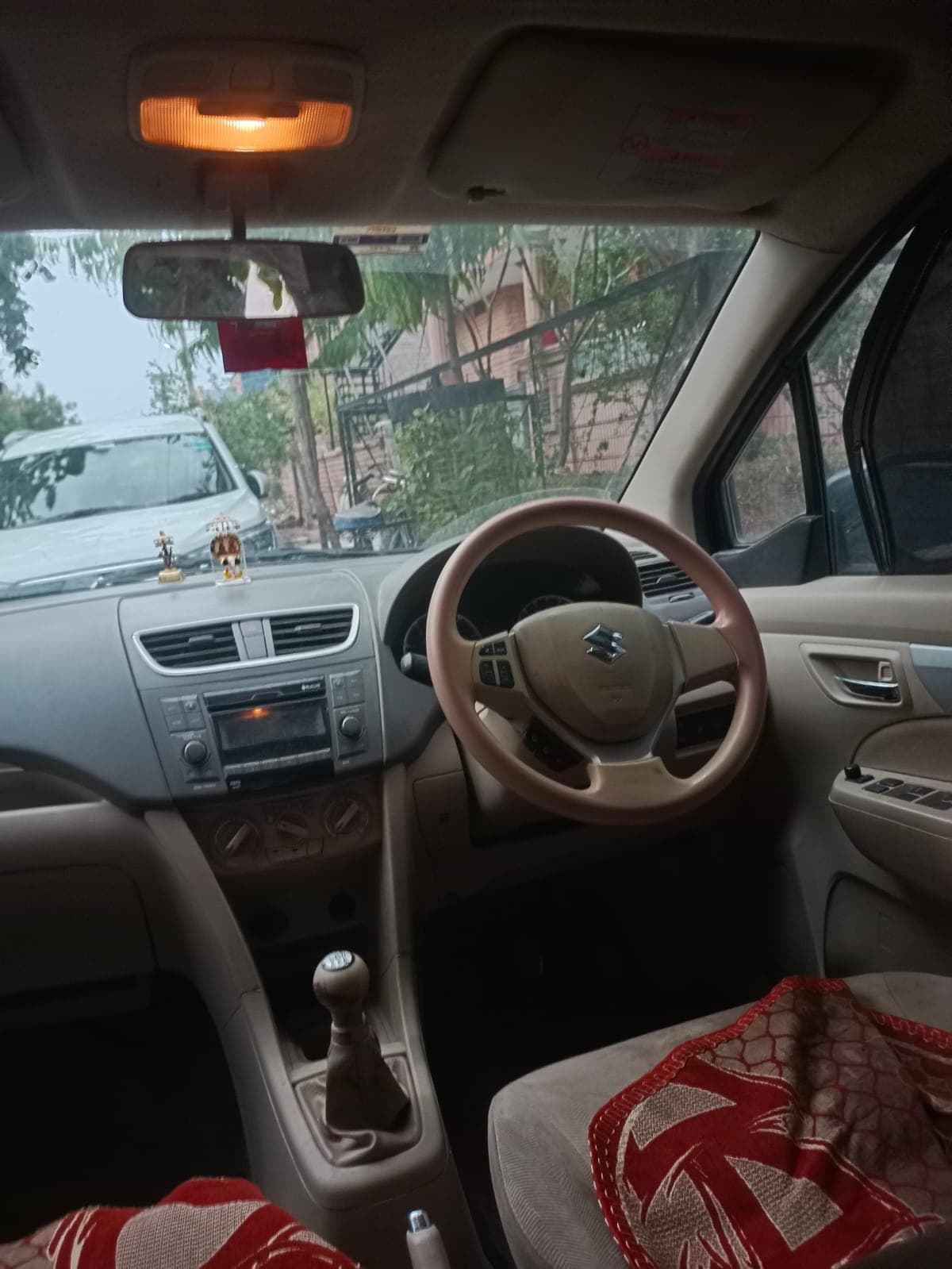 Maruti Suzuki ERTIGA VDI SHVS 2016 exterior | Hooter
