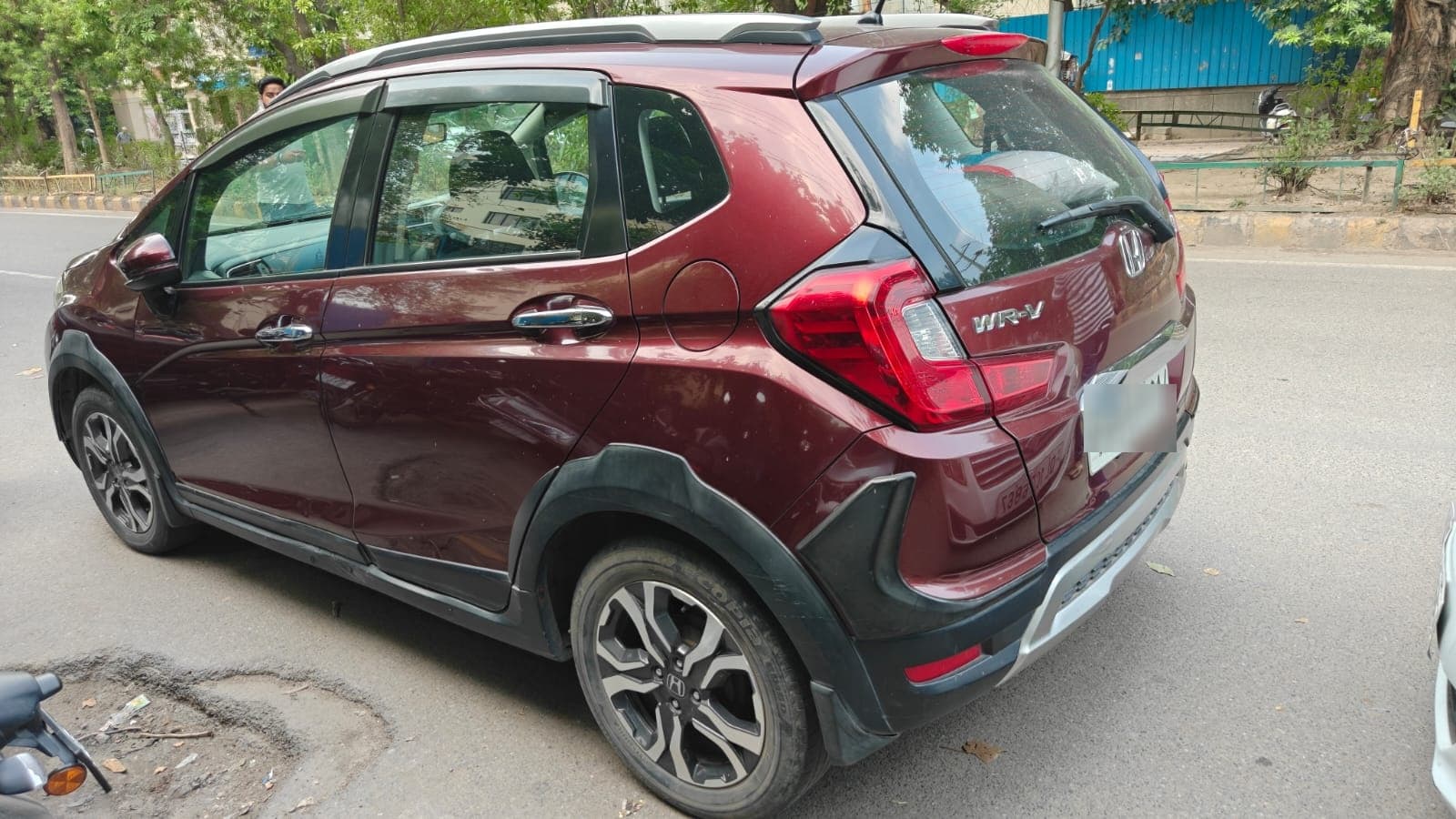 Honda WR-V 1.2 VX MT (I-VTEC) 2018 exterior | Hooter
