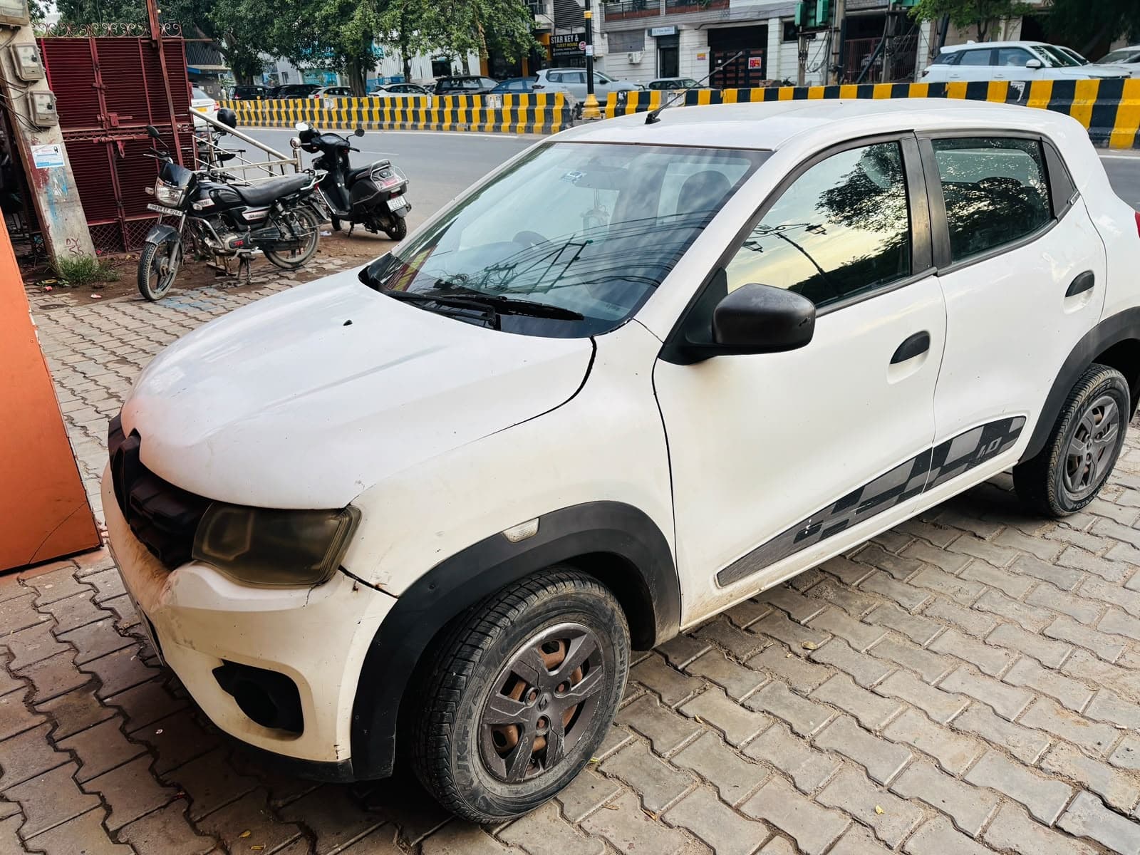 Renault RENAULT KWID 2016 exterior | Hooter