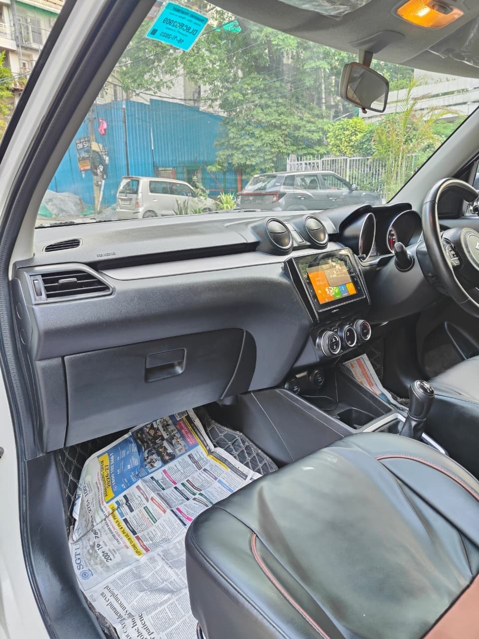 Used car photo 12 | Hooter