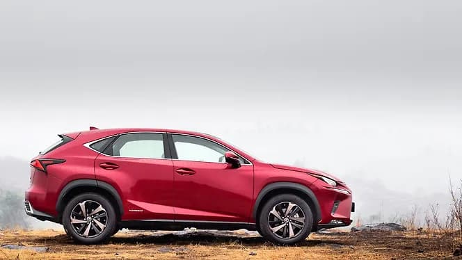 Lexus NX [2017-2022] Right Side View | Hooter
