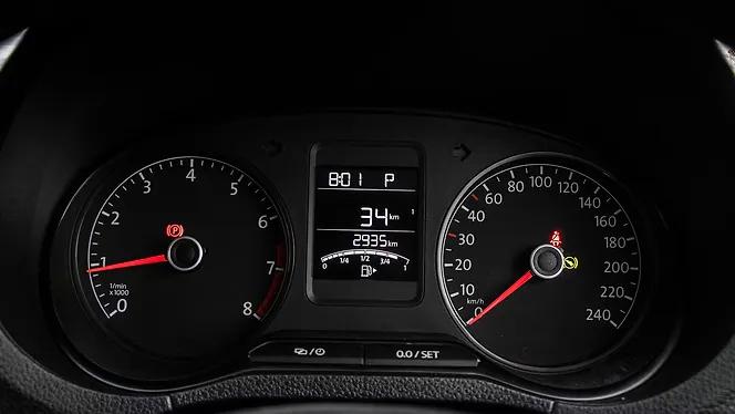 Volkswagen Polo Instrument Cluster