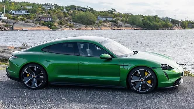 Porsche Taycan Right Rear Three Quarter | Hooter