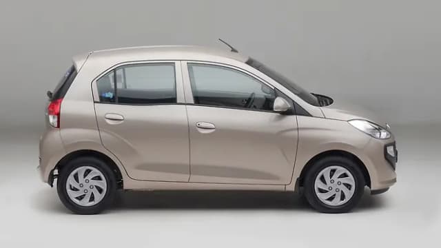 Hyundai Santro Right Side View