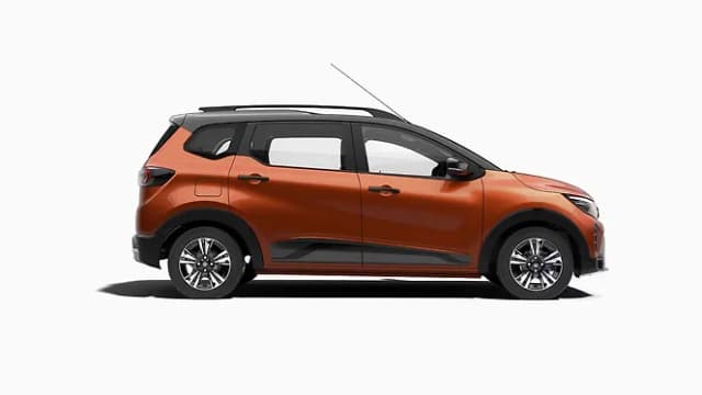 Renault Triber Right Side View