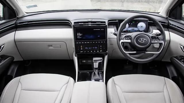 Hyundai Tucson Dashboard