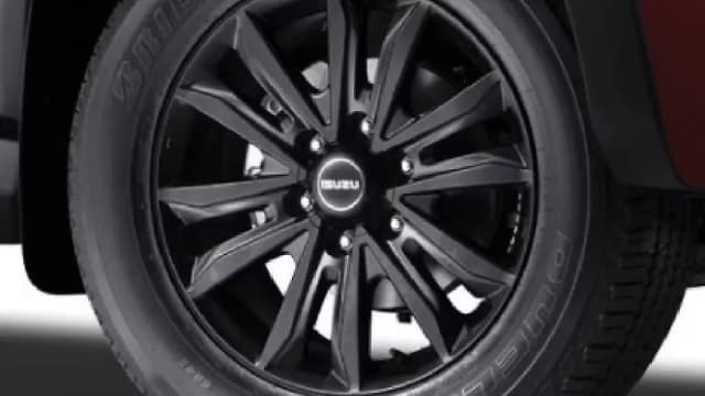 Isuzu V-Cross Wheel