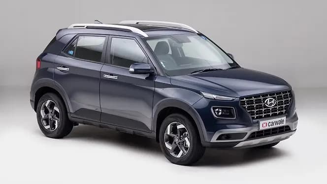 Hyundai Venue [2019-2022] Right Front Three Quarter | Hooter