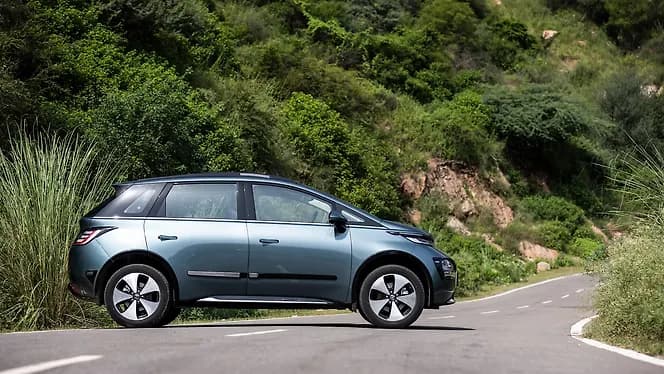 Windsor EV | Hooter