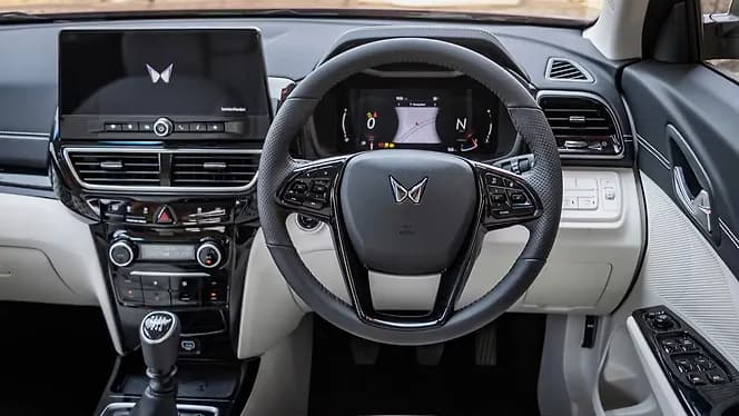 Mahindra XUV 3XO Steering Wheel Steering Wheel | Hooter