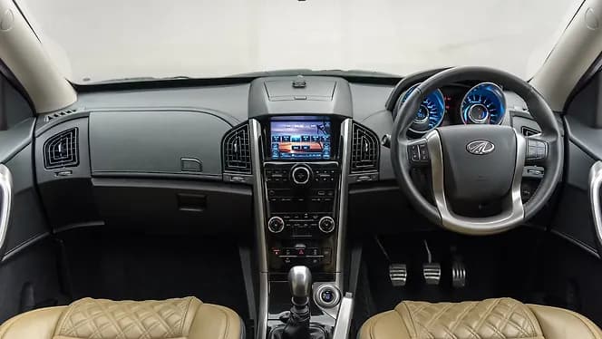 Mahindra XUV500 Dashboard | Hooter