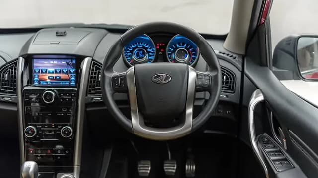 Mahindra XUV500 Steering Wheel