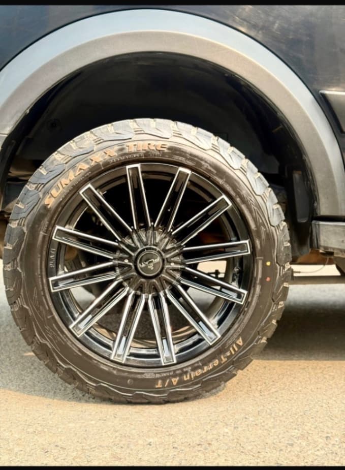 EXTERIOR image for Mahindra Thar