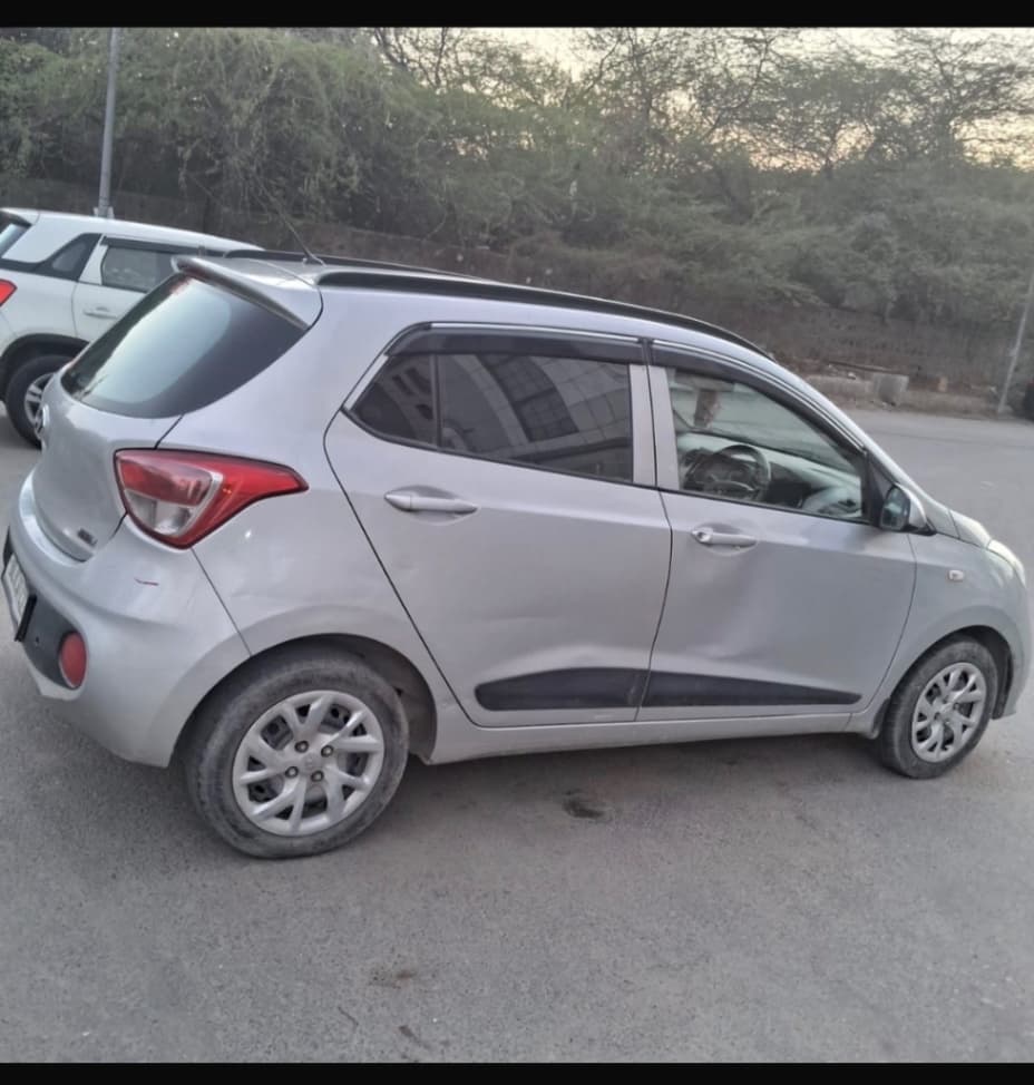EXTERIOR image for Grand I10 Magna
