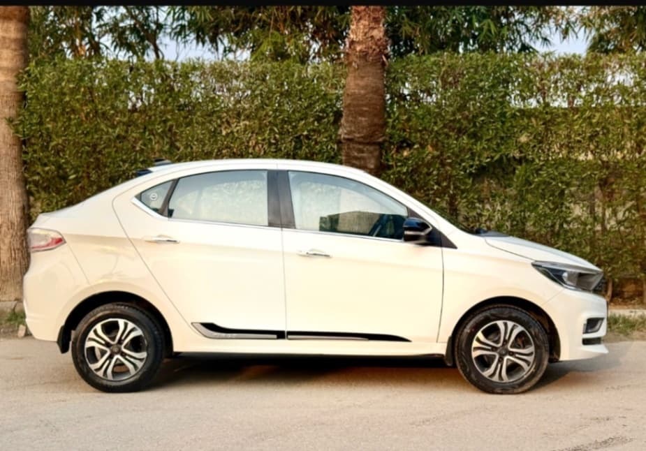 EXTERIOR image for Tata Tigor Green iCNG