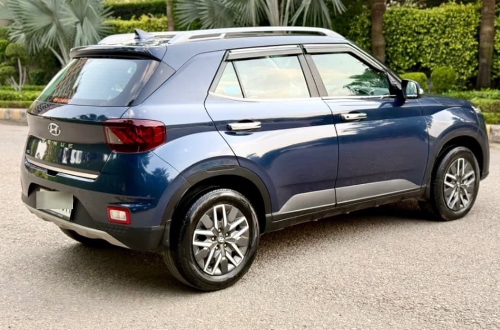 LOOK_AROUND image for VENUE 1.5 CRDI MT SX