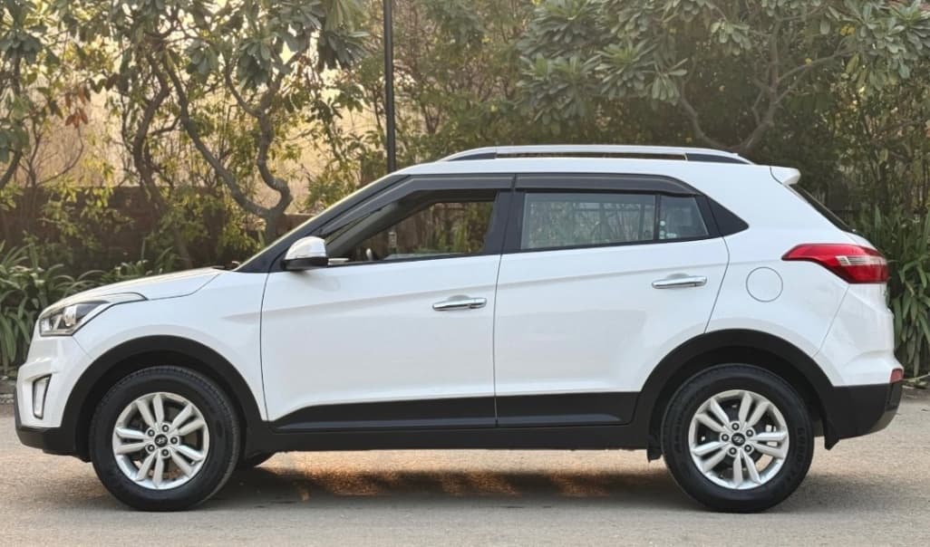 LOOK_AROUND image for Creta