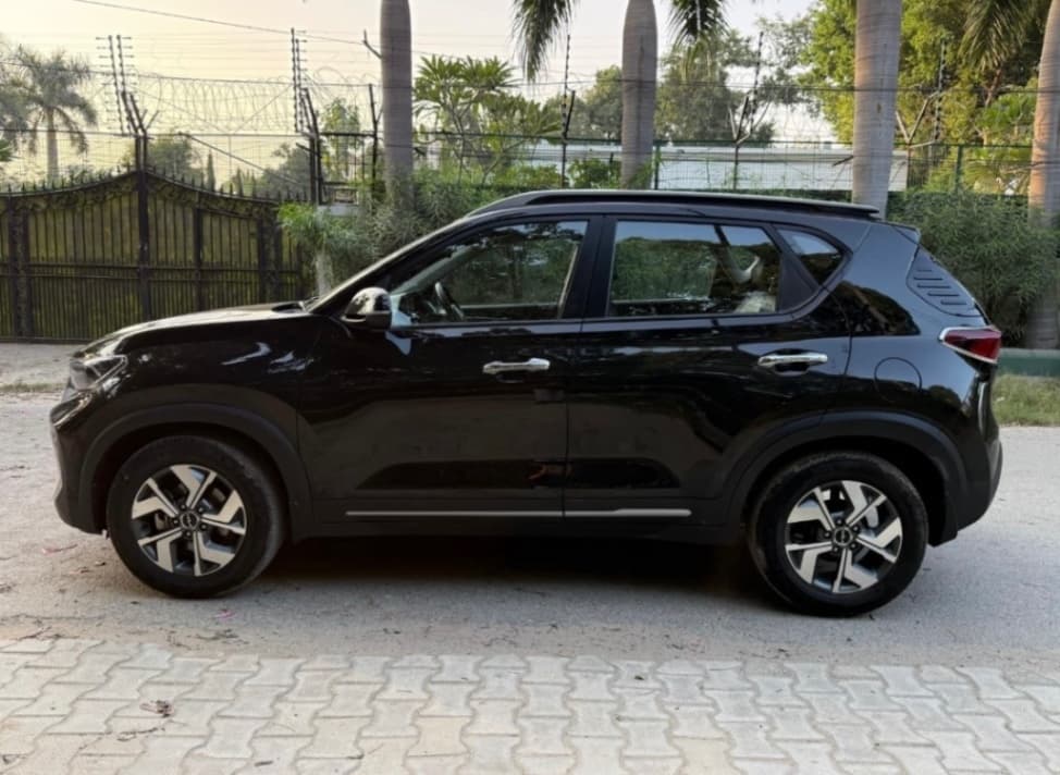 LOOK_AROUND image for SONET G1.0T 7DCT HTX