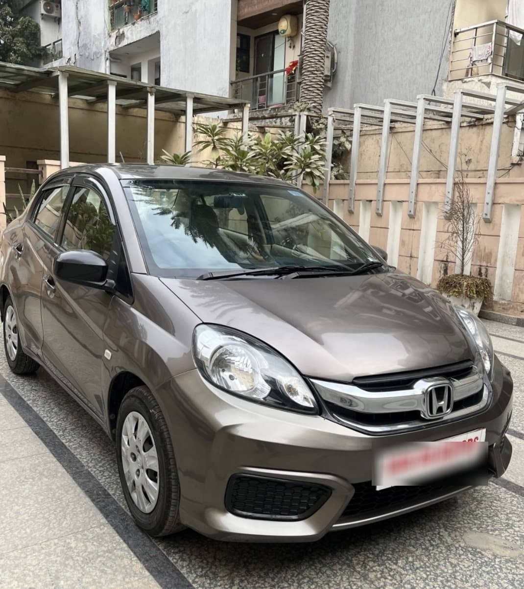 LOOK_AROUND image for Honda AMAZE