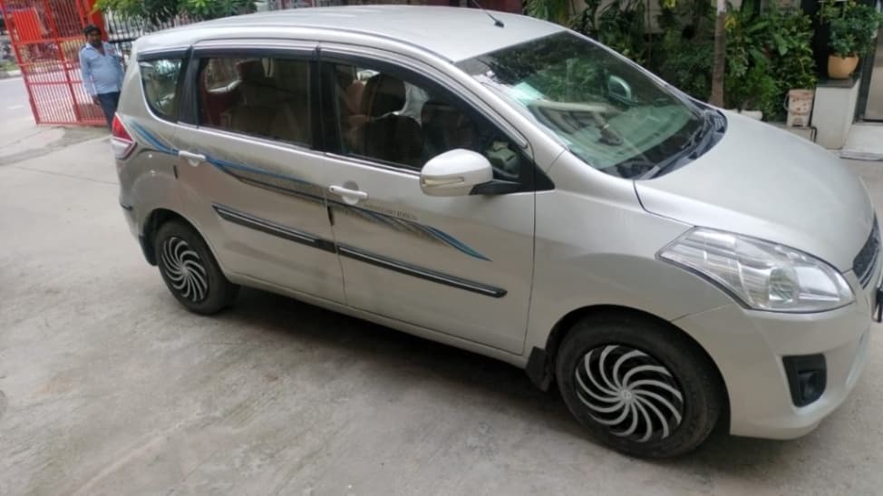 LOOK_AROUND image for Ertiga | Hooter LOOK_AROUND image for Ertiga | Hooter