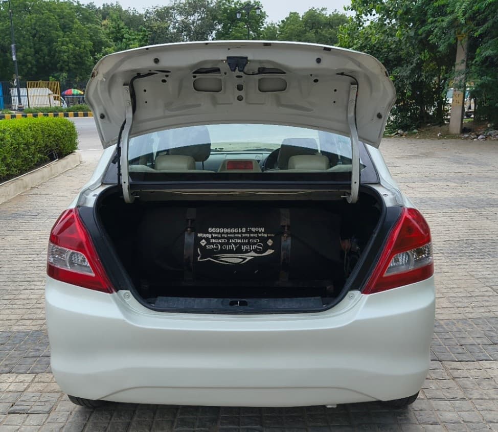 LOOK_AROUND image for MARUTI SWIFT DZIRE VXI (O) | Hooter LOOK_AROUND image for MARUTI SWIFT DZIRE VXI (O) | Hooter