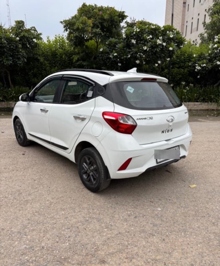 LOOK_AROUND image for GRANDI10