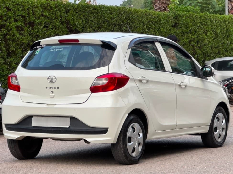 LOOK_AROUND image for TATA TIAGO XT 1.2 RTN BS6 | Hooter LOOK_AROUND image for TATA TIAGO XT 1.2 RTN BS6 | Hooter