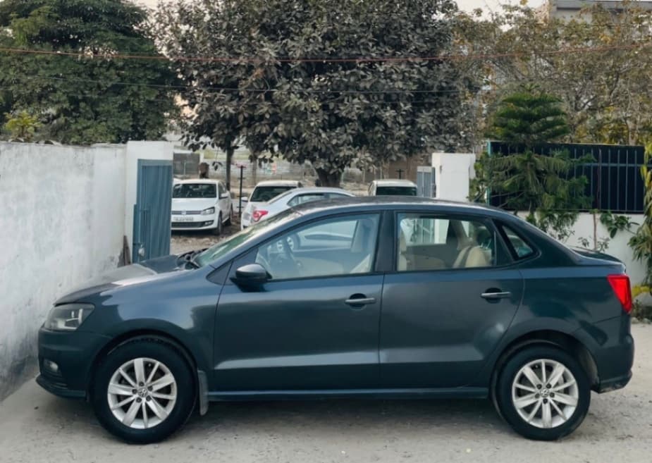 LOOK_AROUND image for Ameo