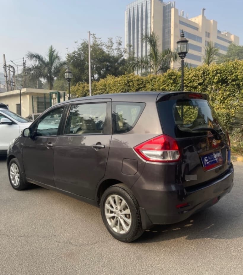 LOOK_AROUND image for Ertiga | Hooter LOOK_AROUND image for Ertiga | Hooter