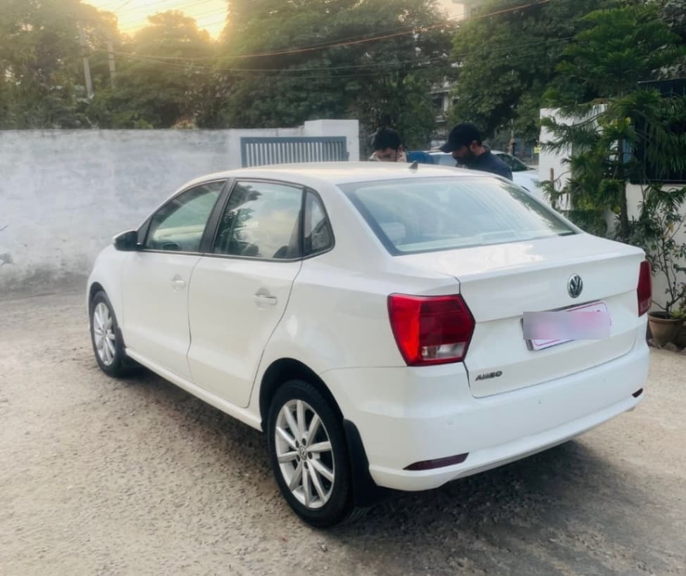 LOOK_AROUND image for Ameo