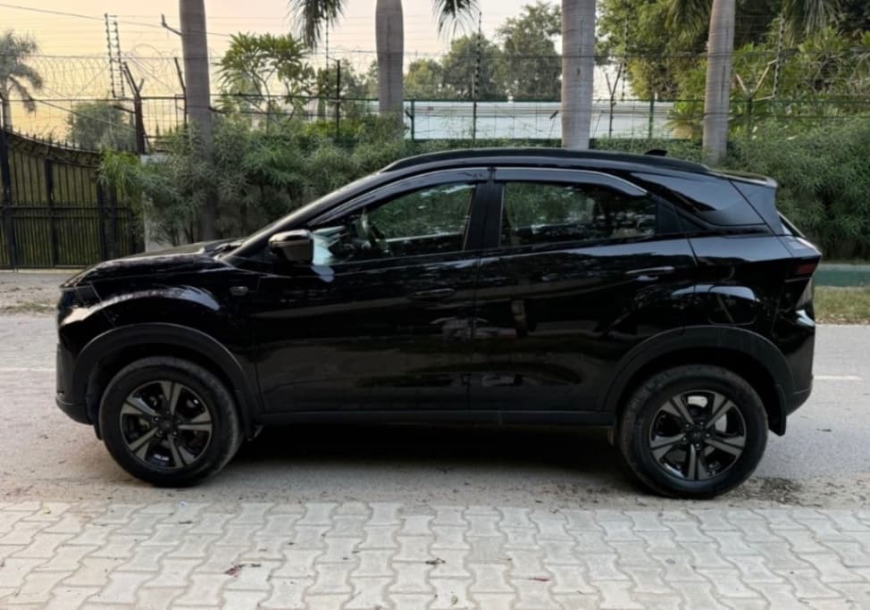 LOOK_AROUND image for TATA NEXON FRLS + S DK PDCA