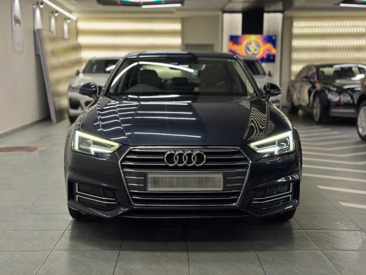 Audi A4 | Hooter Audi A4 | Hooter