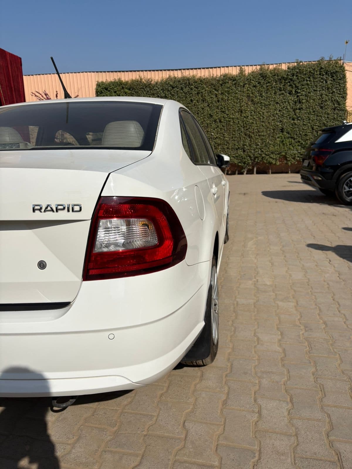 Skoda Rapid | Hooter Skoda Rapid | Hooter