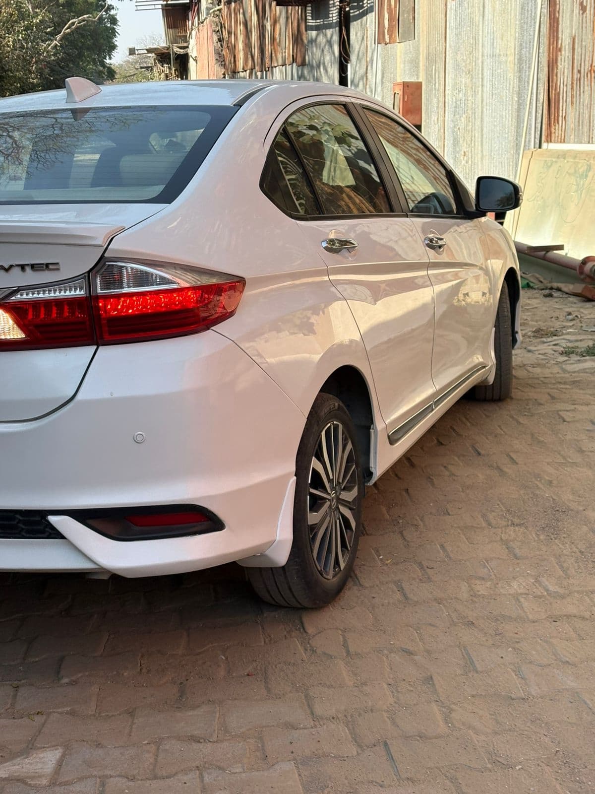 Honda City | Hooter Honda City | Hooter