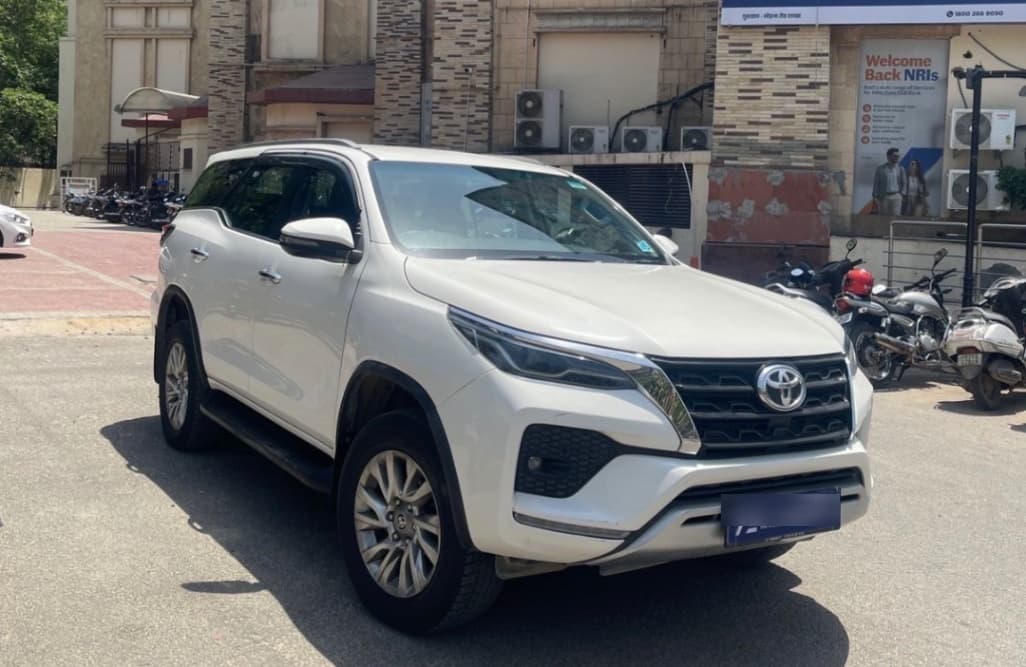 EXTERIOR image for Fortuner