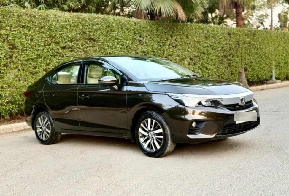 LOOK_AROUND image for CITY 5TH GEN VX CVT (I-VTEC)