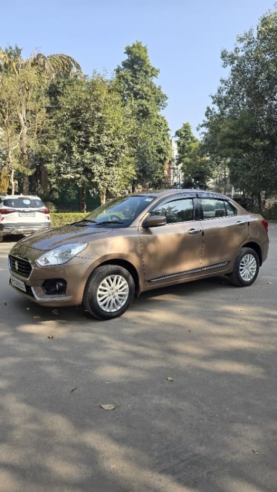 LOOK_AROUND image for MARUTI DZIRE ZXI AMT