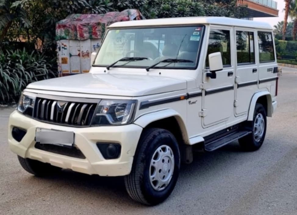 LOOK_AROUND image for MAHINDRA BOLERO B6 BS-VI