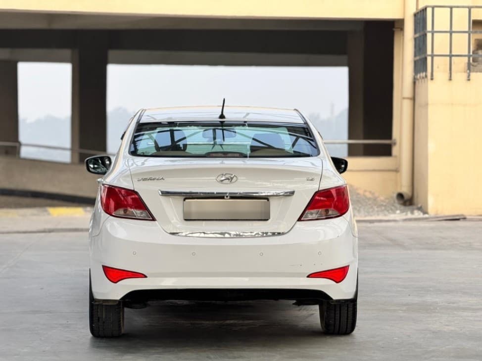 LOOK_AROUND image for VERNA FL 1.6 VTVT S(O)