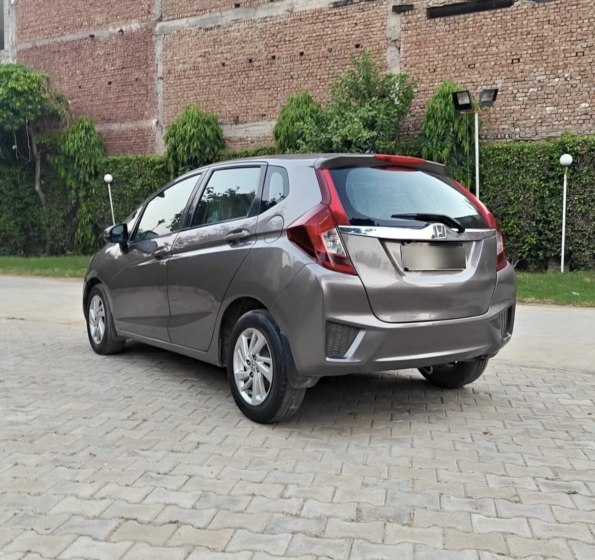 LOOK_AROUND image for JAZZ 1.2 V CVT (I-VTEC)