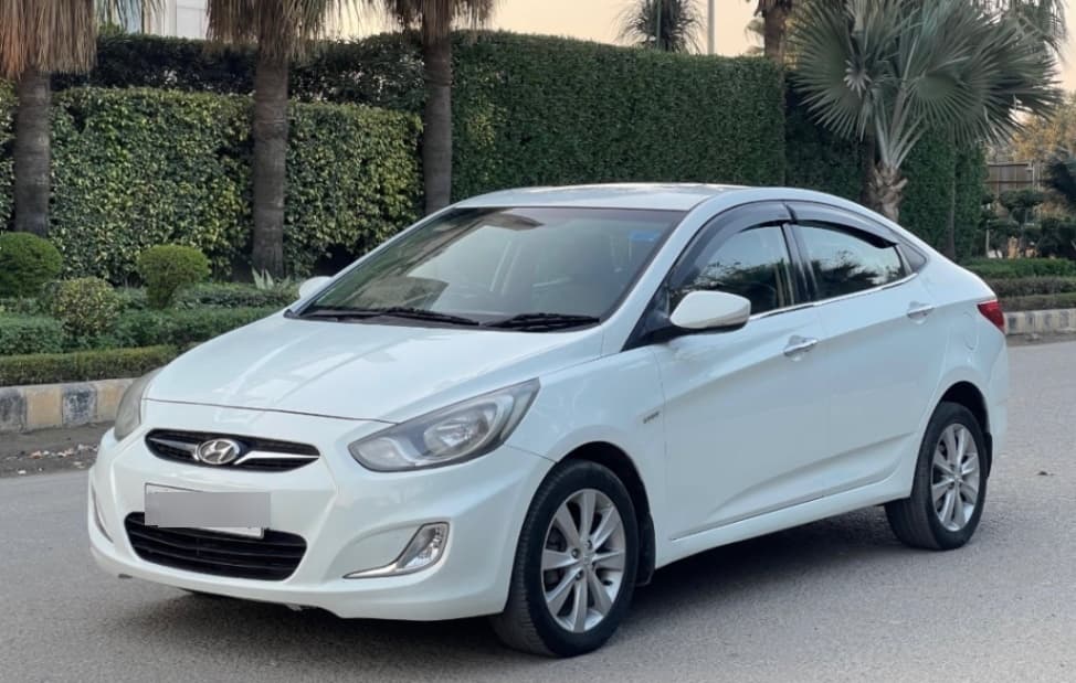 LOOK_AROUND image for Verna VTVT SX (O)1.6