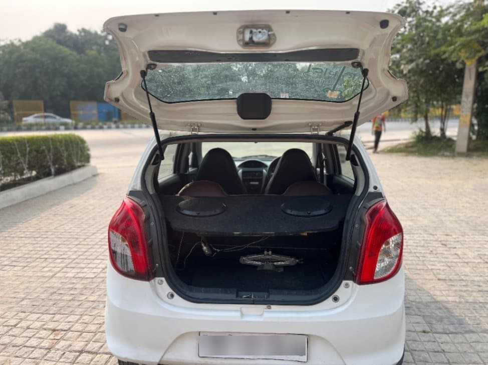 LOOK_AROUND image for MARUTI ALTO 800 LXI