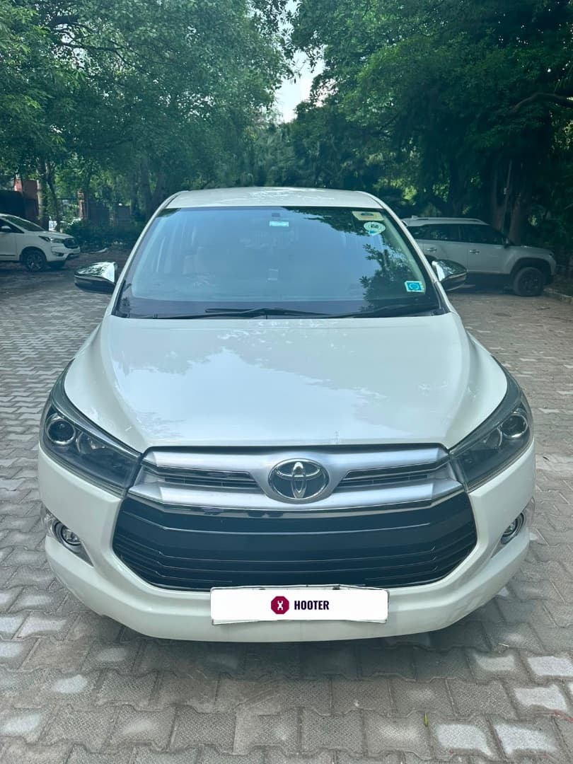 INNOVA CRYSTA 2.8 Z | Hooter INNOVA CRYSTA 2.8 Z | Hooter