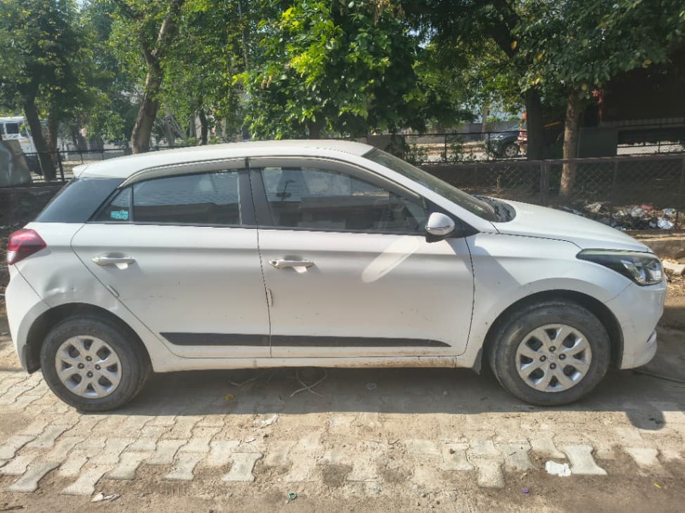 Hyundai Elite i20 | Hooter Hyundai Elite i20 | Hooter
