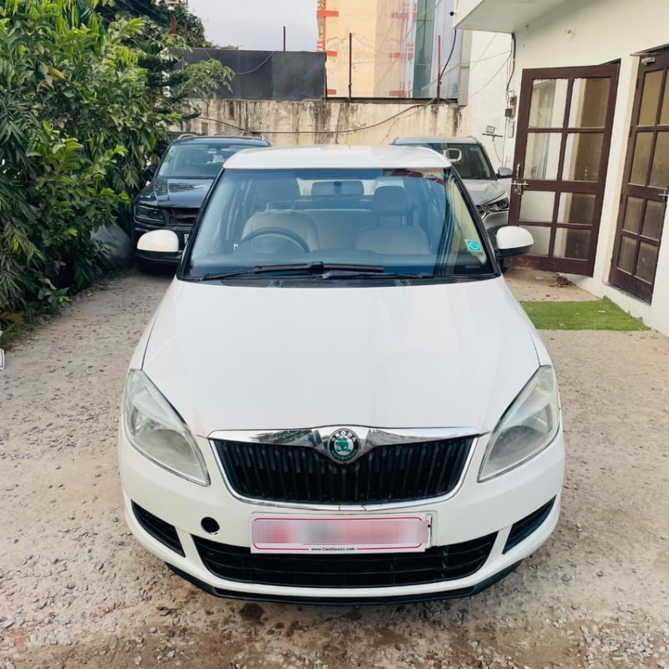 Fabia | Hooter Fabia | Hooter
