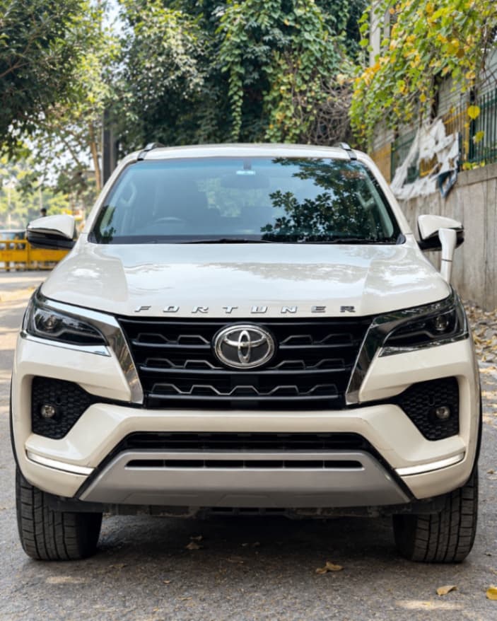 Toyota Fortuner | Hooter Toyota Fortuner | Hooter