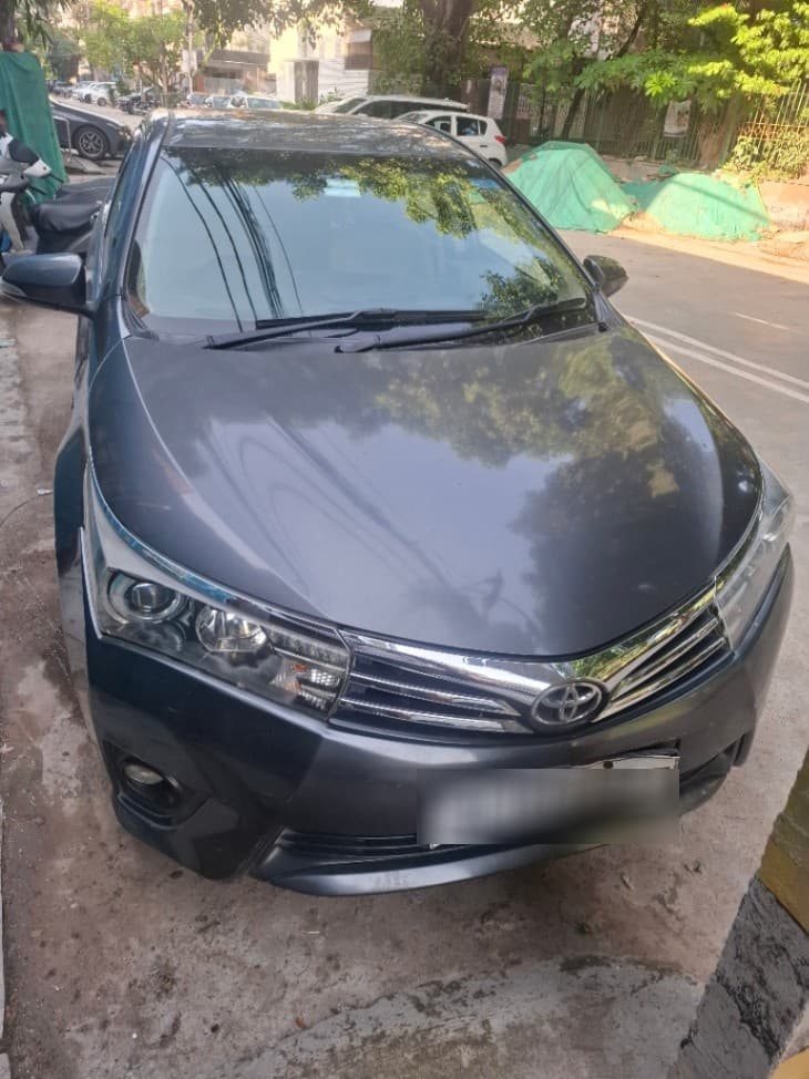 Toyota Corolla Altis | Hooter Toyota Corolla Altis | Hooter